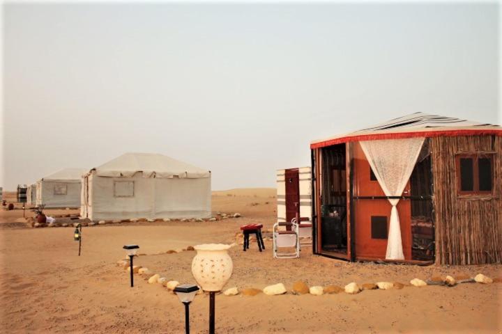 Legend Desert Camp Fulayj al Masha'ikh Extérieur photo