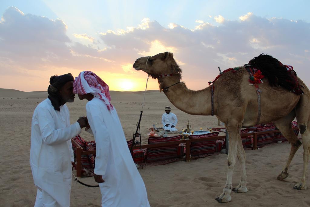 Legend Desert Camp Fulayj al Masha'ikh Extérieur photo