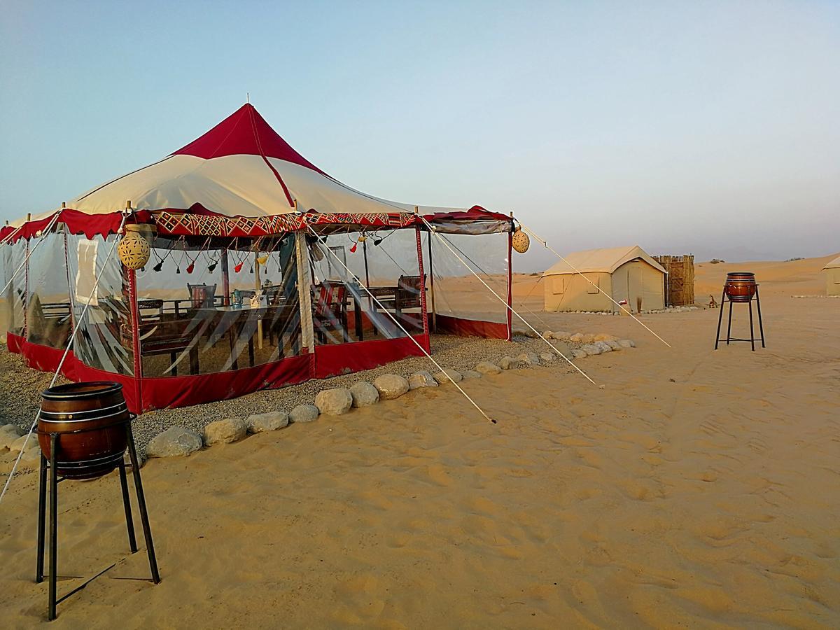 Legend Desert Camp Fulayj al Masha'ikh Extérieur photo